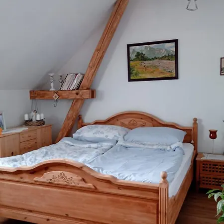 Raj Za Humny * Cerne Voderady