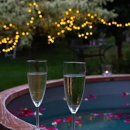 Raj Za Humny * Cerne Voderady