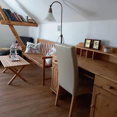 Gospodarstwo wiejskie Raj Za Humny Cerne Voderady