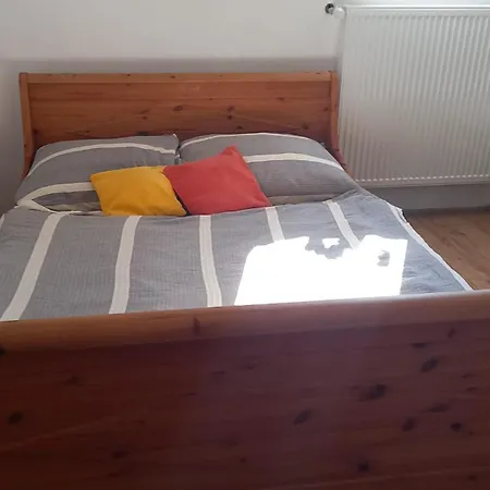 Raj Za Humny Cerne Voderady