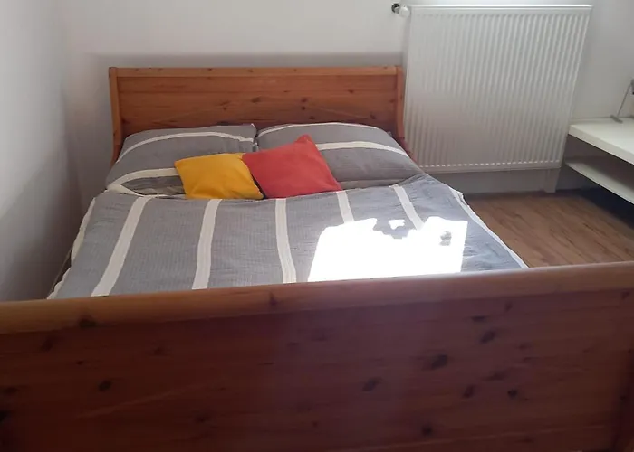 Raj Za Humny Cerne Voderady